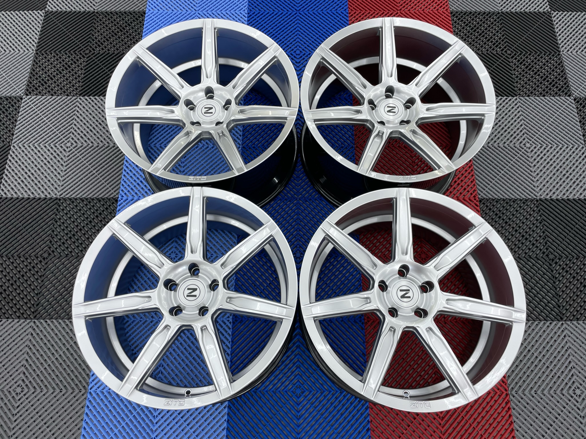 NEW 20  ZITO ZS07 ALLOYS IN HYPER SILVER WITH DEEPER CONCAVE 11  REAR